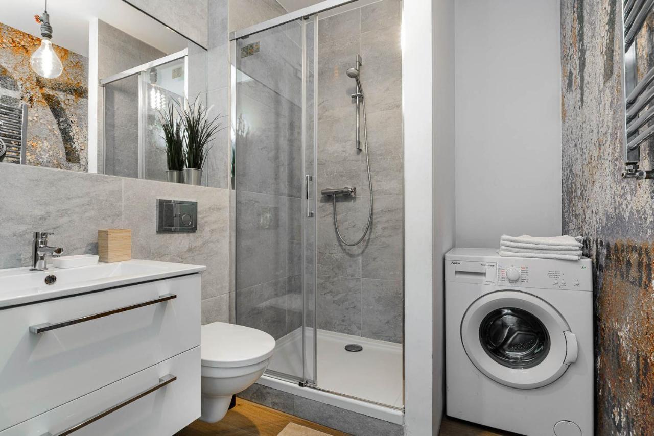Stylish Apartment In The City Center Of وارسو المظهر الخارجي الصورة